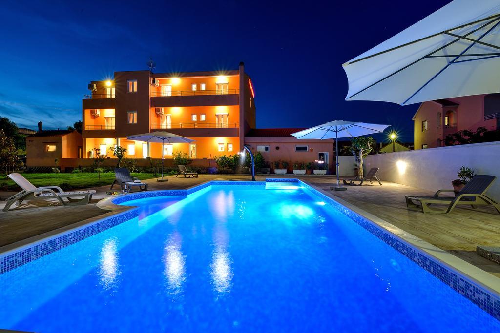 Bonex Privlaka (Zadar)