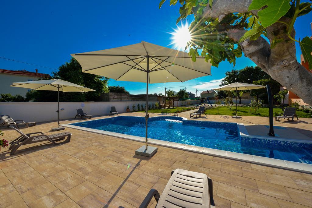 Bonex Privlaka (Zadar)